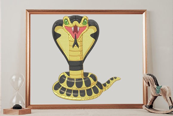 Snake Cobra: A Stylish Reptile Design for Modern Embroidery